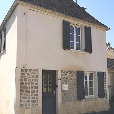 Petite Maison De Village Maincy Extérieur photo