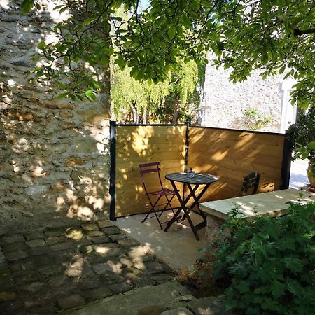 Petite Maison De Village Maincy Extérieur photo