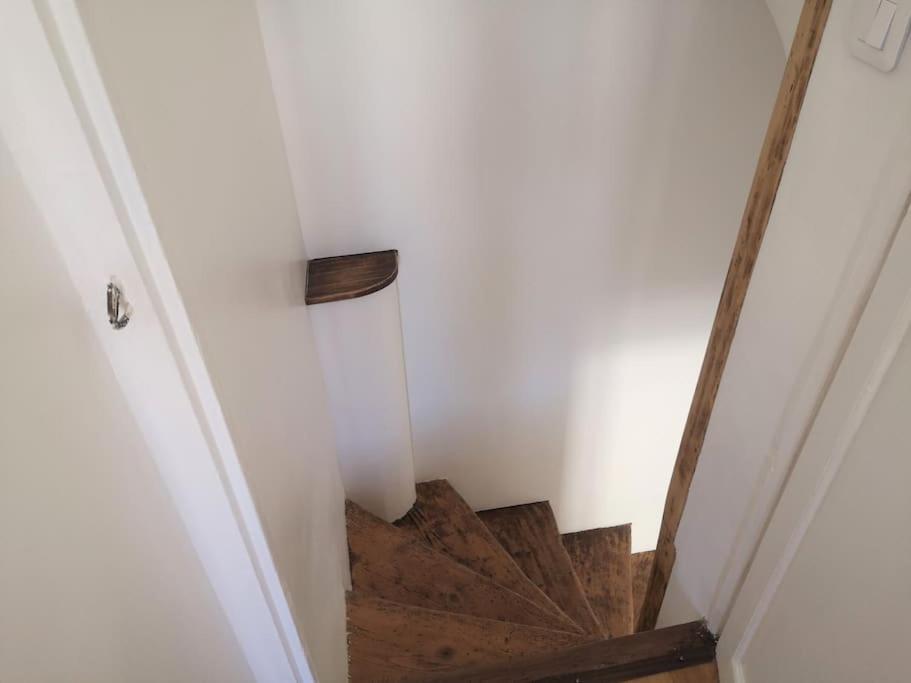 Petite Maison De Village Maincy Extérieur photo